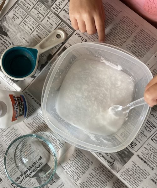 create a papyrus scroll step 3: mix water and glue in a bowl