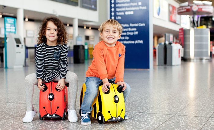 keep children entertained on flight